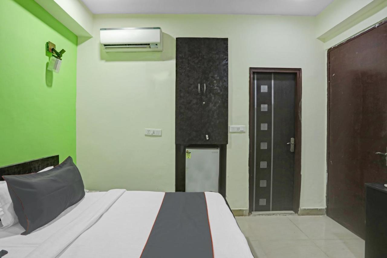 Capital O Premium Villa-2 New Delhi Buitenkant foto